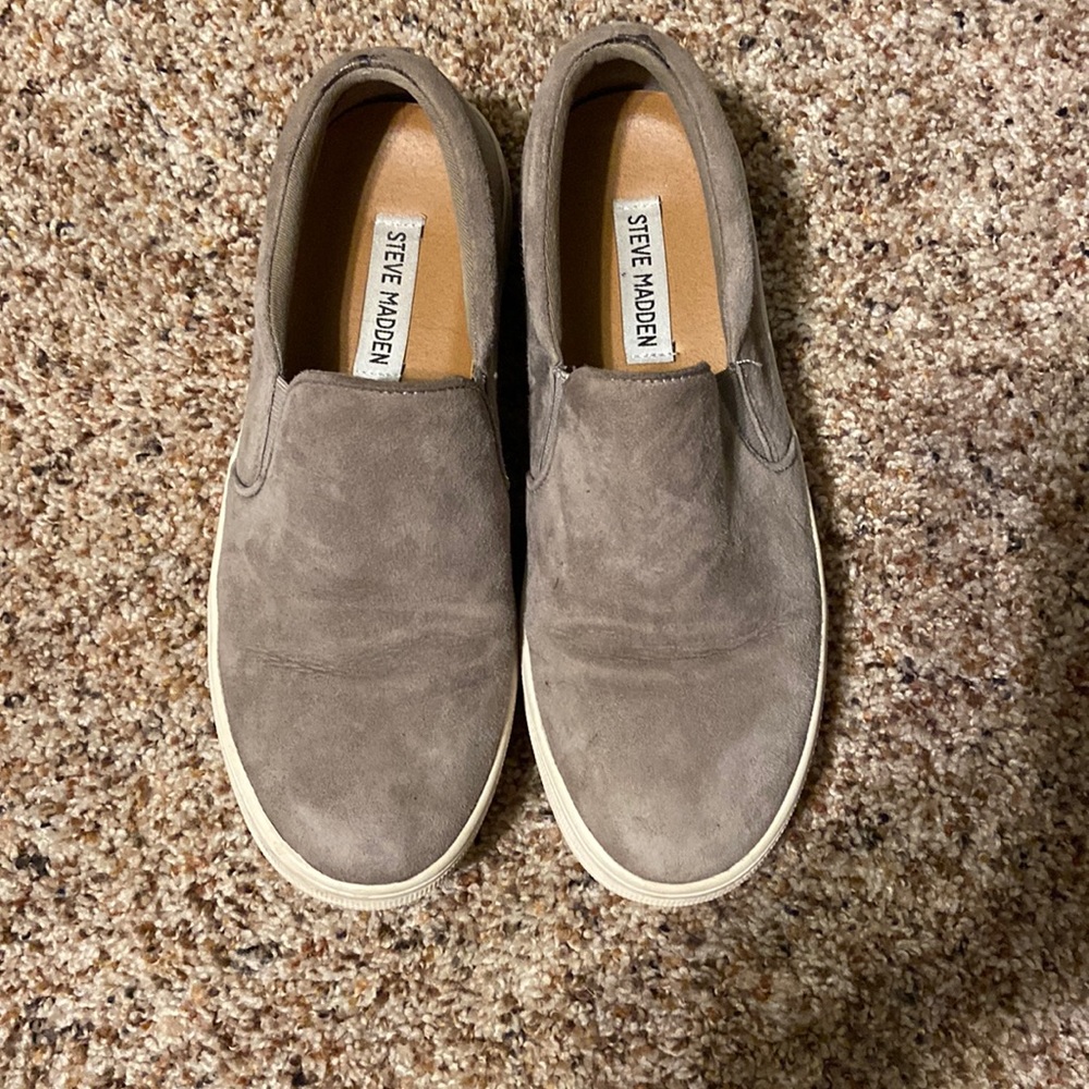 Steve Madden Gills Sneaker